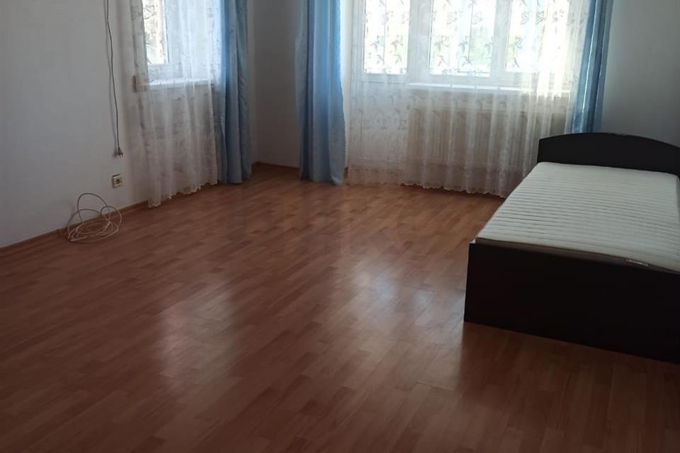 Продаётся 2-комнатная квартира, 78.5 м²