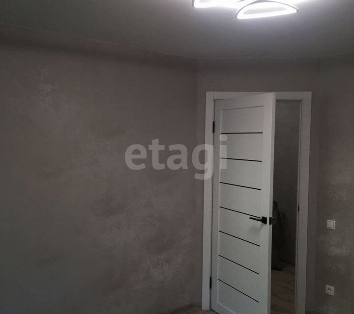 Продаётся 2-комнатная квартира, 43.2 м²
