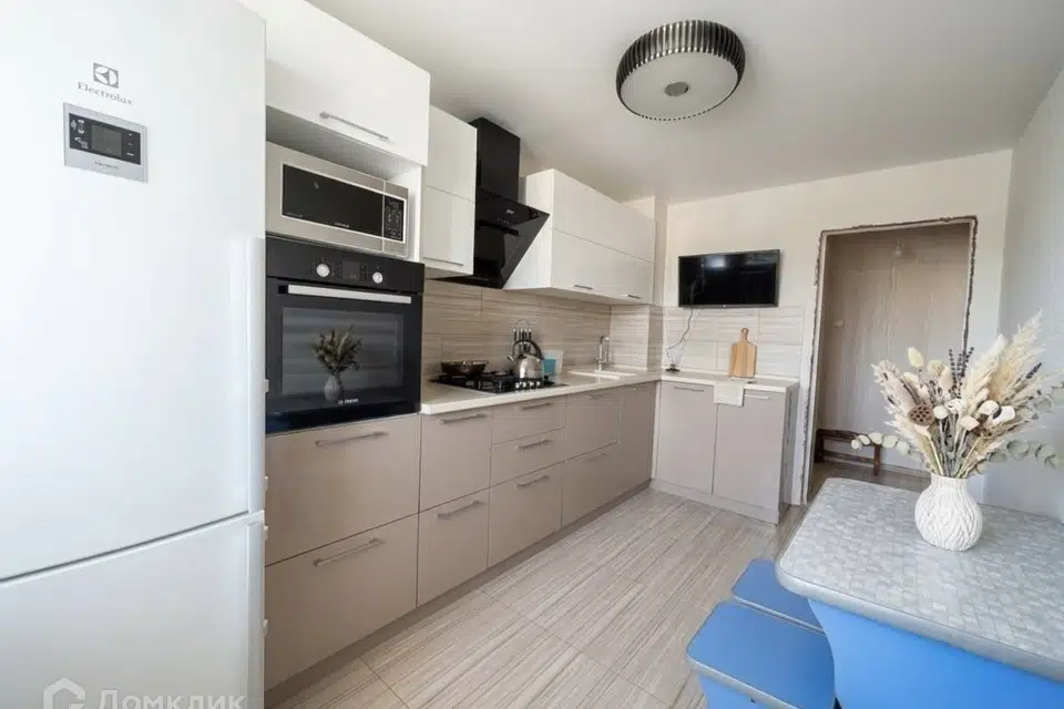 Продаётся 2-комнатная квартира, 54.1 м²