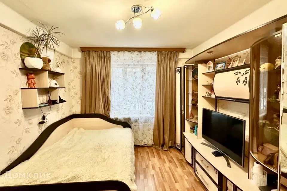 Продаётся 3-комнатная квартира, 62.5 м²