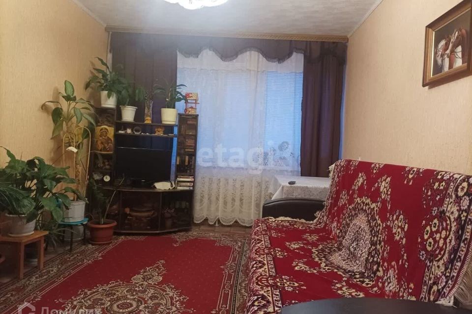 Продаётся 3-комнатная квартира, 60.3 м²