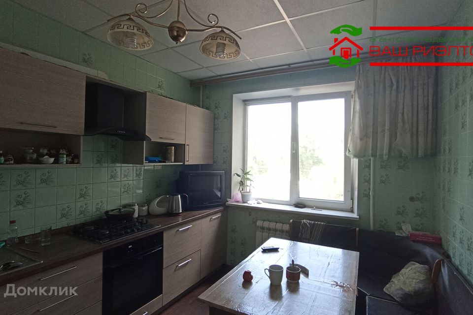 Продаётся 3-комнатная квартира, 64 м²