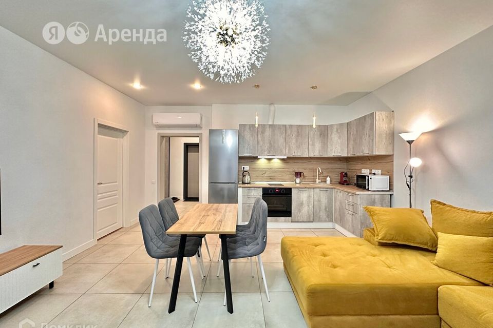 Сдаётся 2-комнатная квартира, 55 м²