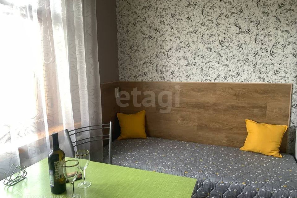 Продаётся 1-комнатная квартира, 39.7 м²
