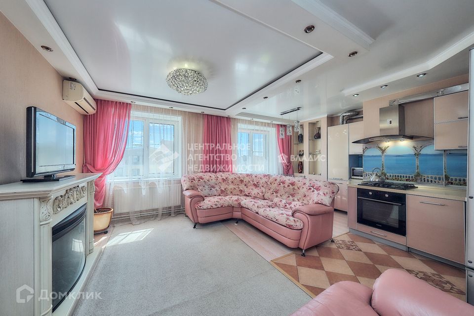 Продаётся 3-комнатная квартира, 82.8 м²