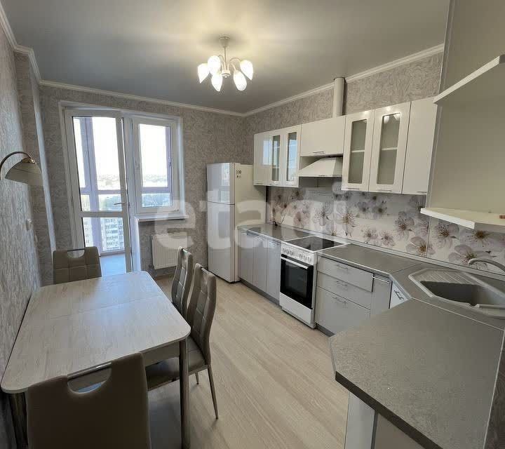 Продаётся 1-комнатная квартира, 40 м²