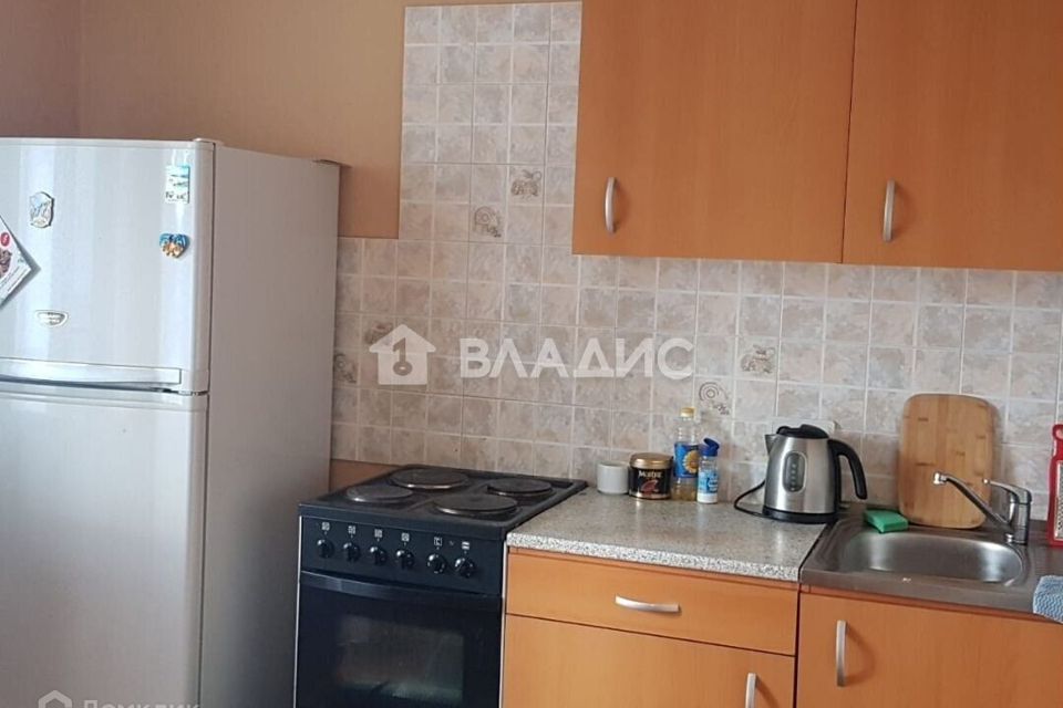 Продаётся 1-комнатная квартира, 41.8 м²