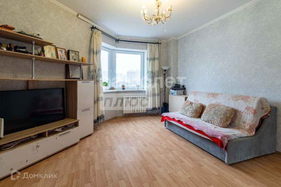 Продаётся 1-комнатная квартира, 41.7 м²