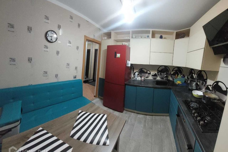 Продаётся 1-комнатная квартира, 41 м²