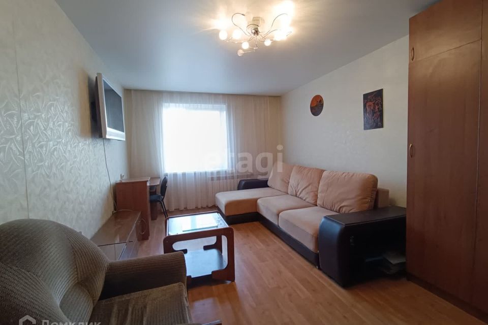 Продаётся 1-комнатная квартира, 35.6 м²