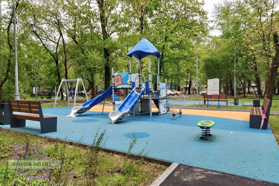 Продаётся 2-комнатная квартира, 56.2 м²