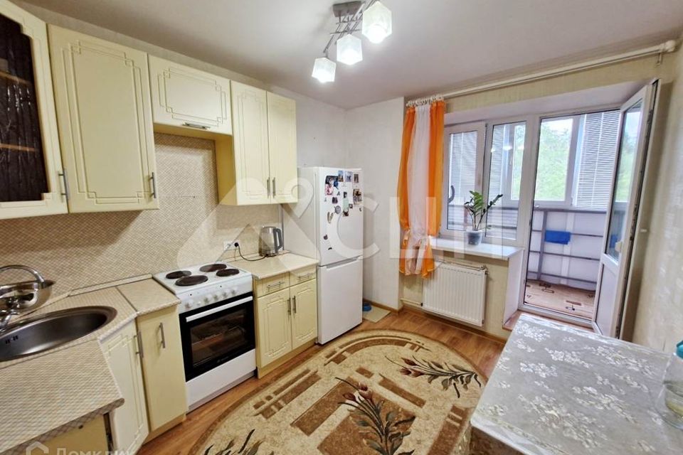 Продаётся 1-комнатная квартира, 37.5 м²