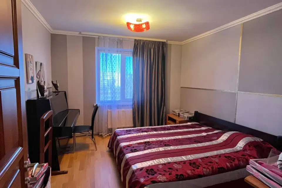 Продаётся 6-комнатная квартира, 125 м²