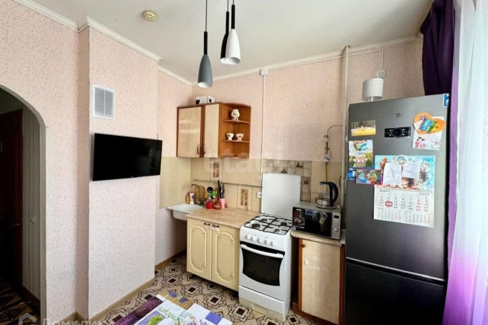Продаётся 1-комнатная квартира, 35.8 м²