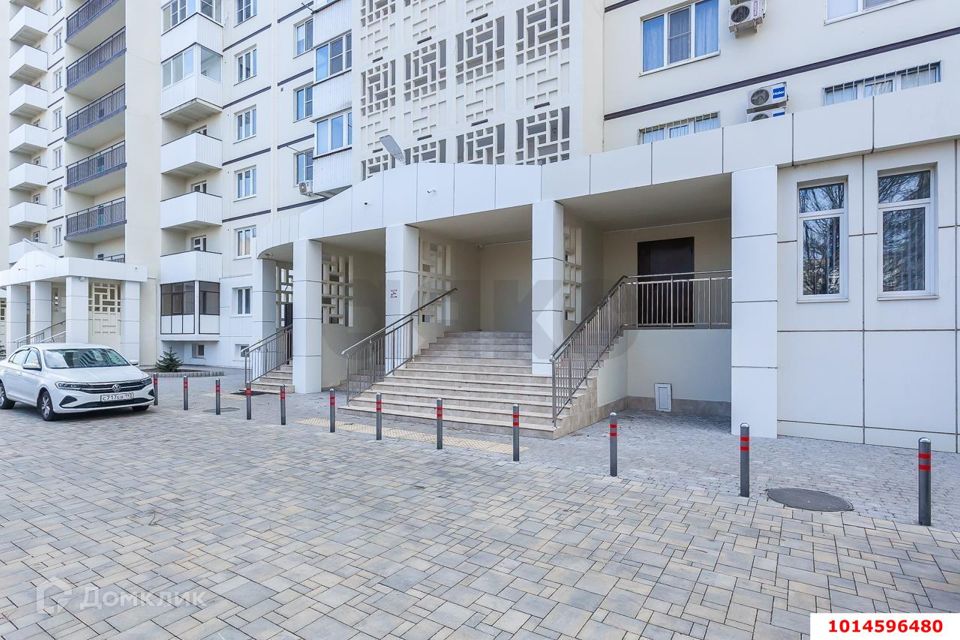 Продаётся 2-комнатная квартира, 66.76 м²