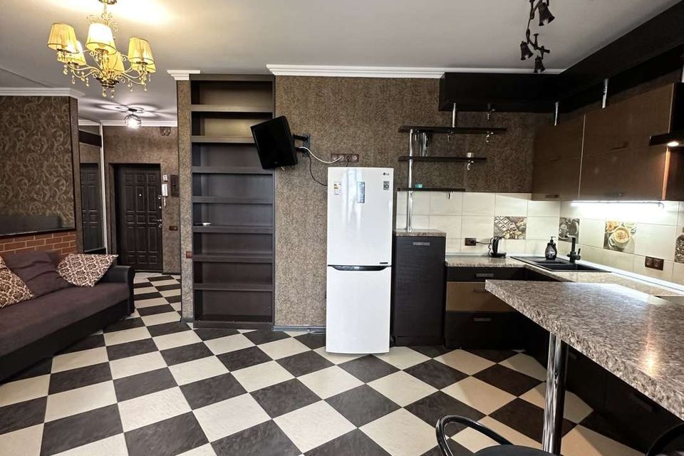 Сдаётся 1-комнатная квартира, 53 м²