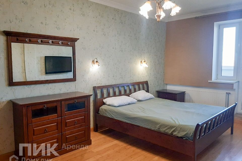 Сдаётся 2-комнатная квартира, 60.7 м²