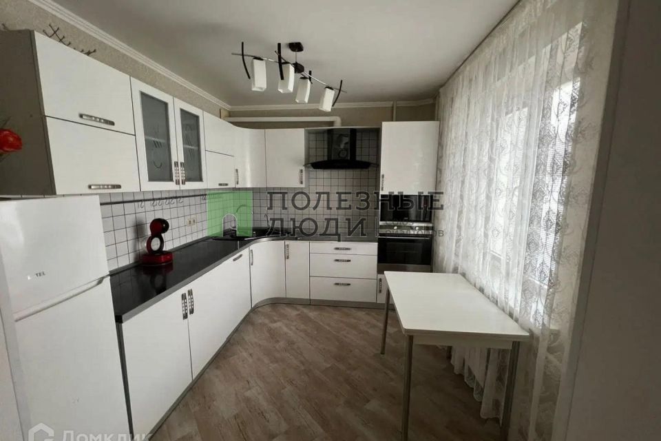 Продаётся 3-комнатная квартира, 77.3 м²