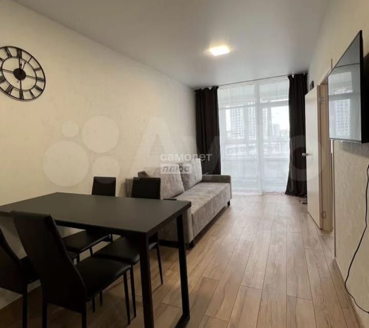 Сдаётся 1-комнатная квартира, 40.2 м²