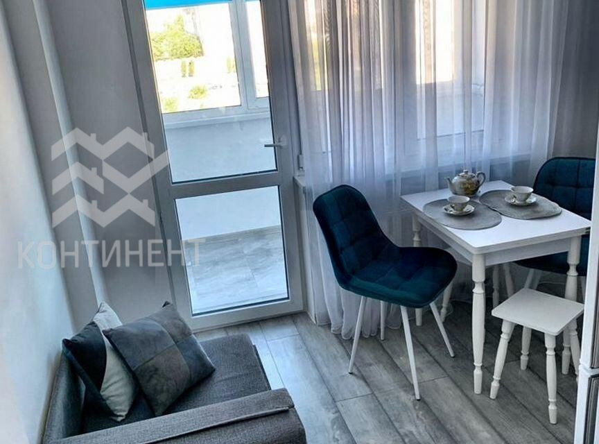 Продаётся 1-комнатная квартира, 37.8 м²