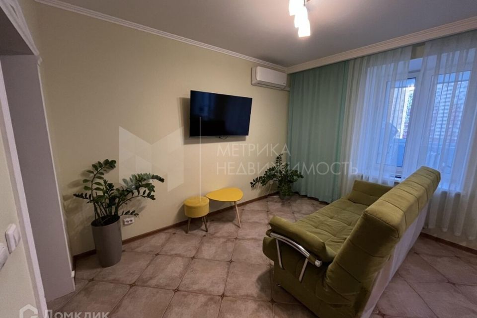 Продаётся 2-комнатная квартира, 76 м²