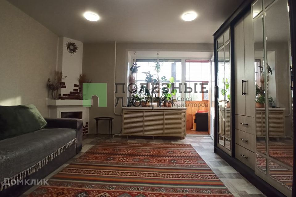 Продаётся 4-комнатная квартира, 73.3 м²