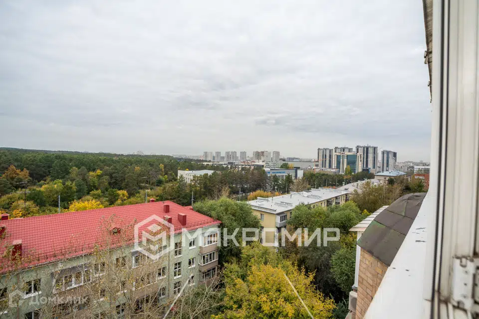 Продаётся 5-комнатная квартира, 237.9 м²