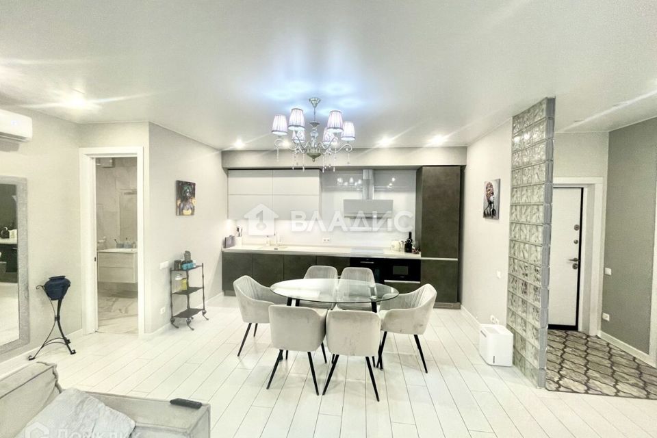 Продаётся 3-комнатная квартира, 80 м²