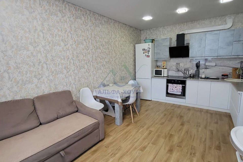 Продаётся 3-комнатная квартира, 57 м²