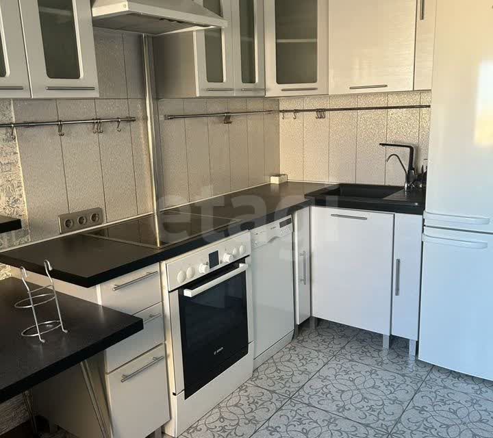 Продаётся 1-комнатная квартира, 34 м²