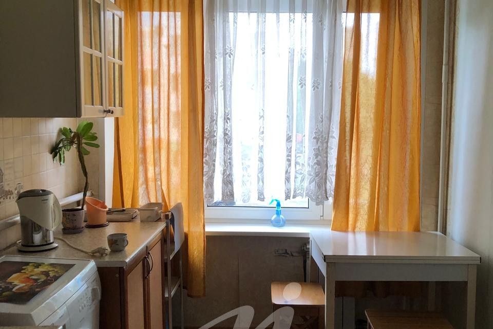 Сдаётся 1-комнатная квартира, 37 м²