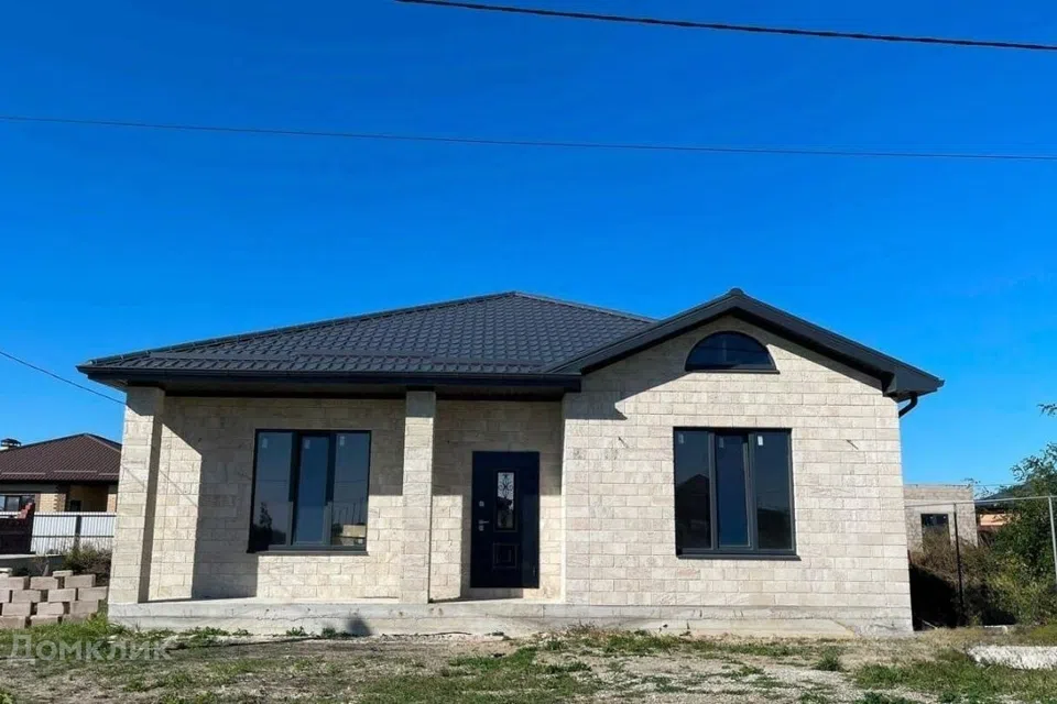 Продаётся 1-этажный дом, 135 м²