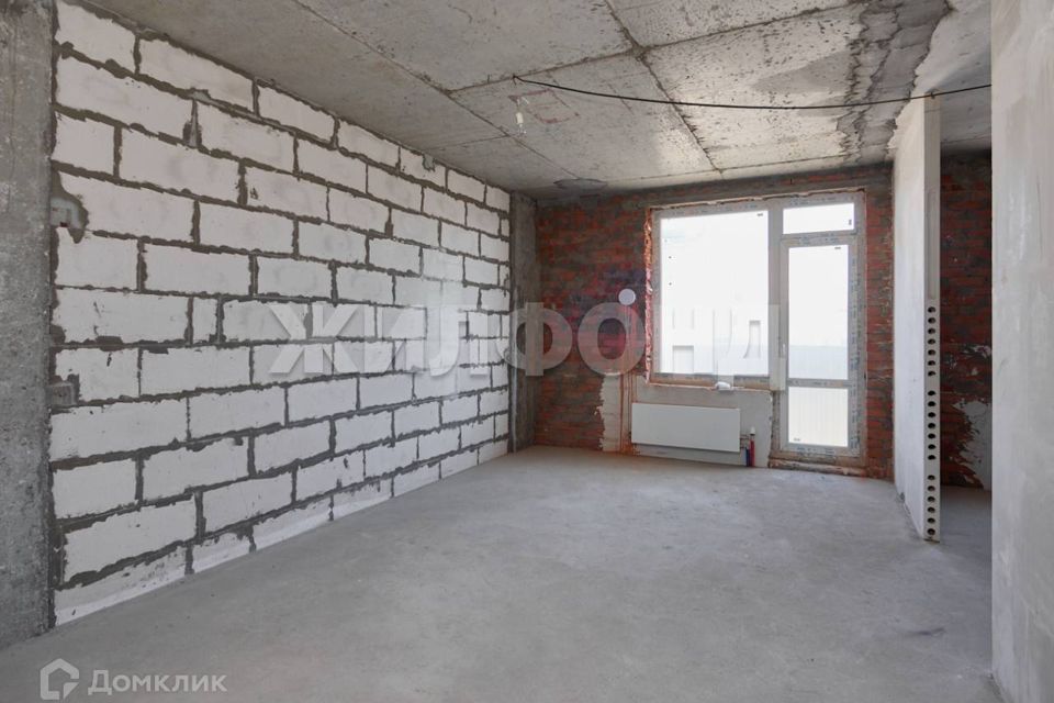 Продаётся 2-комнатная квартира, 62.6 м²