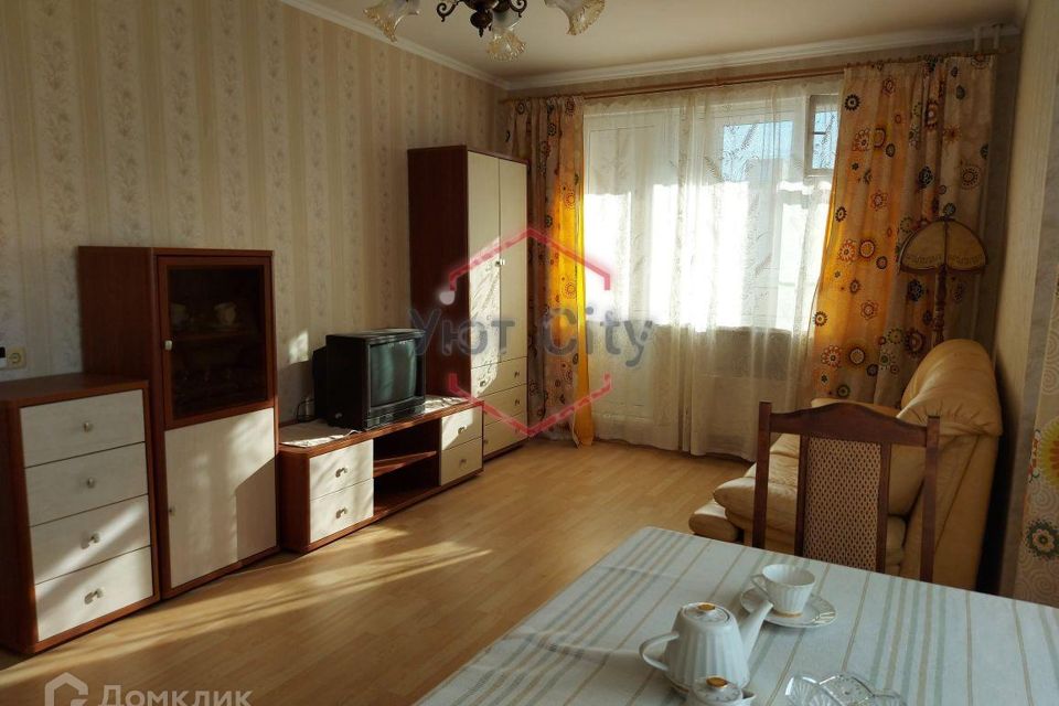 Сдаётся 2-комнатная квартира, 59.5 м²