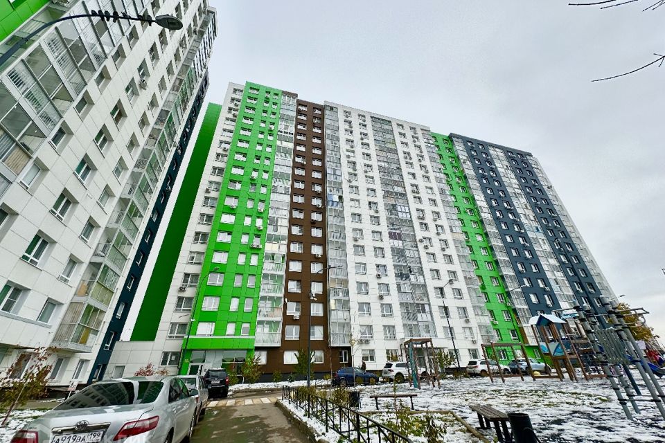 Продаётся 2-комнатная квартира, 76.9 м²