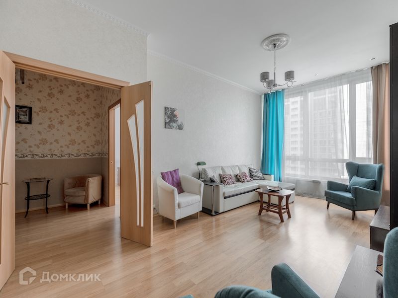 Сдаётся 2-комнатная квартира, 68 м²