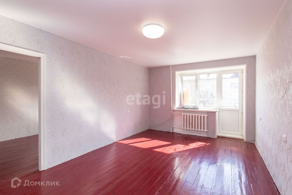 Продаётся 3-комнатная квартира, 60.5 м²
