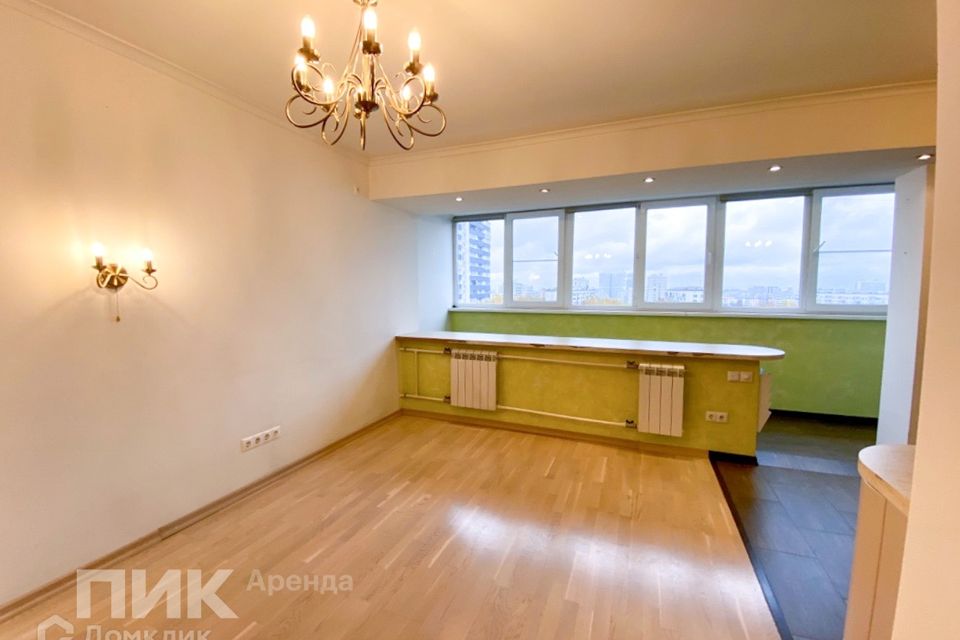 Сдаётся 2-комнатная квартира, 62.6 м²