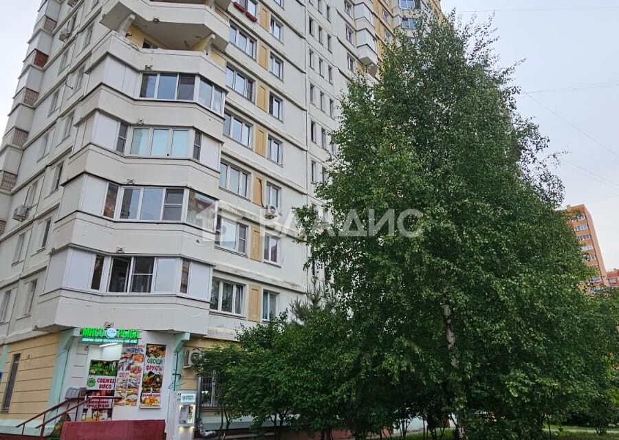 Продаётся 1-комнатная квартира, 35.2 м²