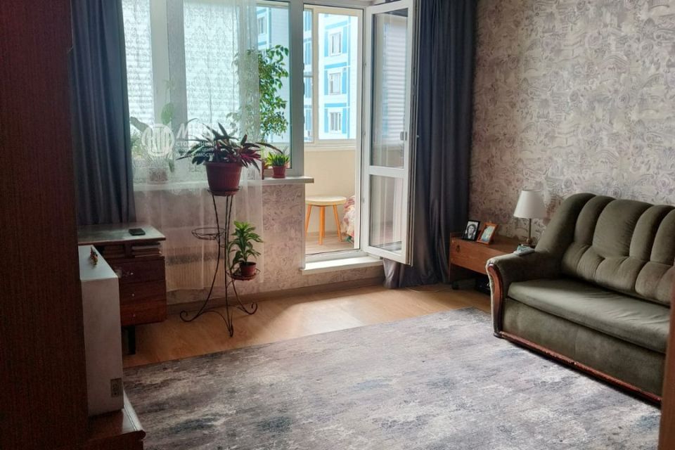 Продаётся 1-комнатная квартира, 39.2 м²