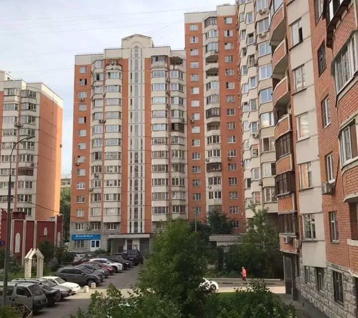 Продаётся 1-комнатная квартира, 38.5 м²