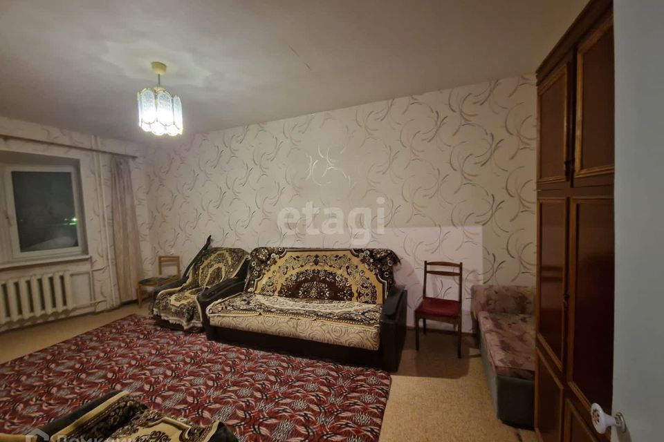 Продаётся 1-комнатная квартира, 38 м²