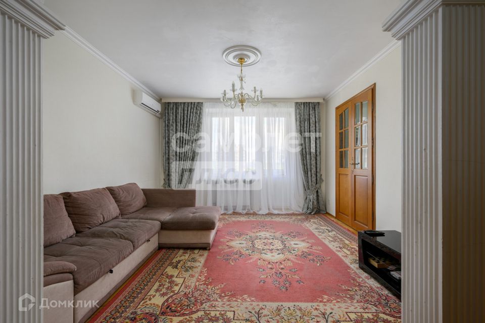 Продаётся 3-комнатная квартира, 80 м²