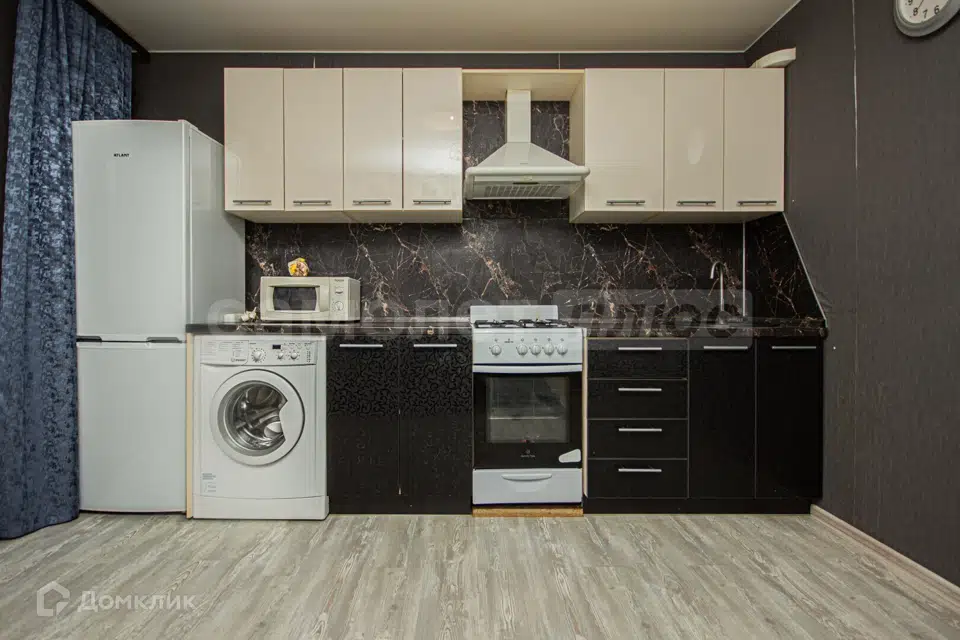 Продаётся 1-комнатная квартира, 41.6 м²