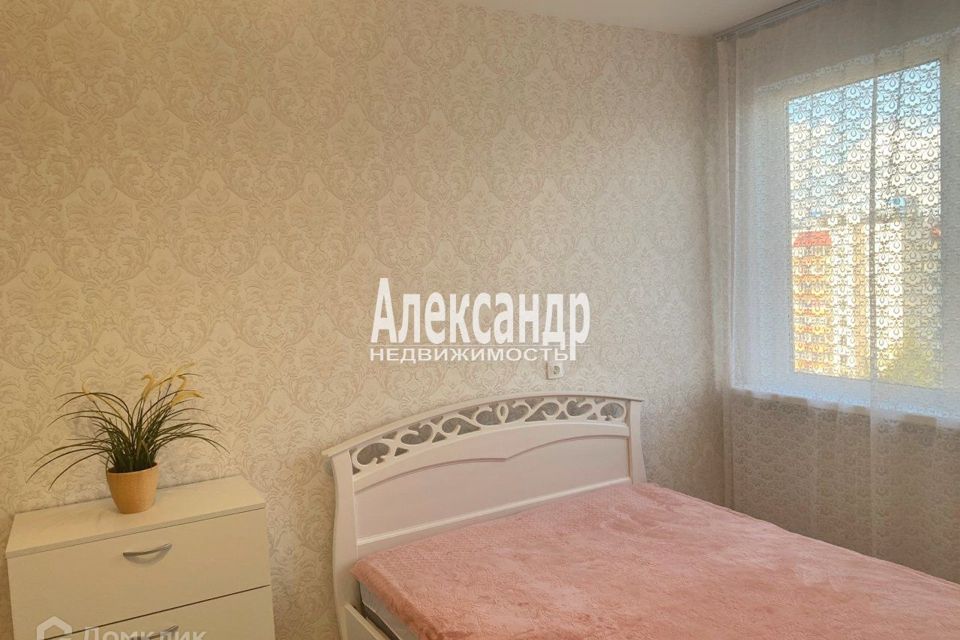 Продаётся комната в 3-комн. квартире, 10.1 м²