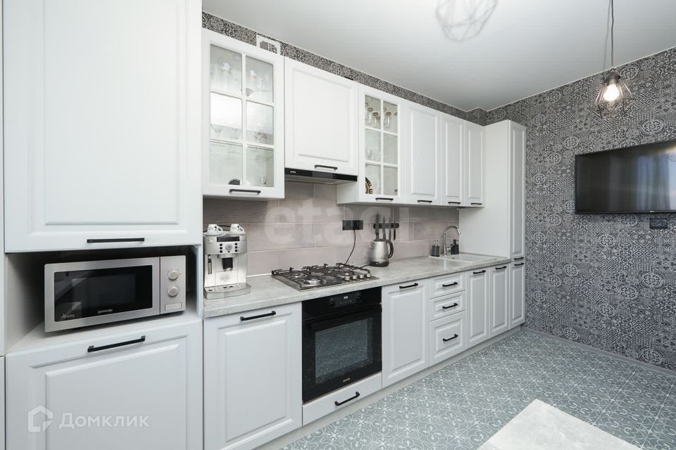 Продаётся 2-комнатная квартира, 58 м²