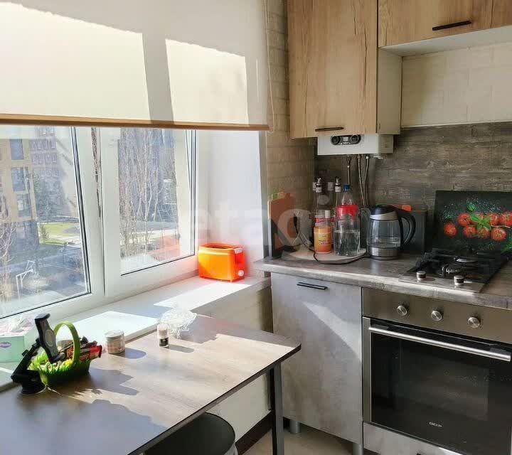 Продаётся 3-комнатная квартира, 51.3 м²