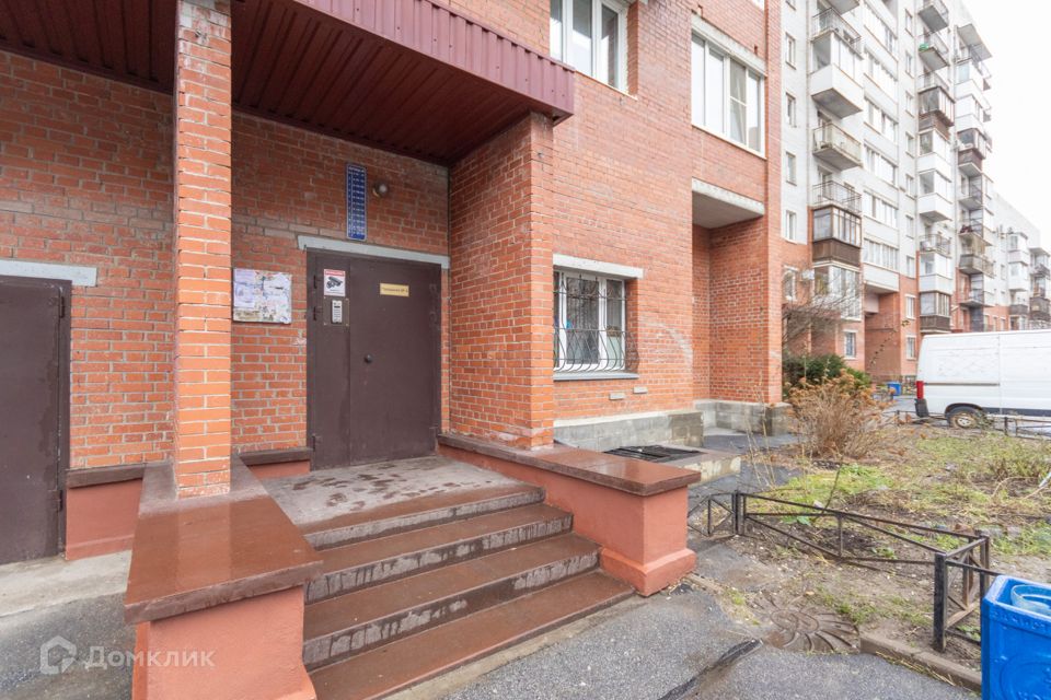 Продаётся 3-комнатная квартира, 90 м²