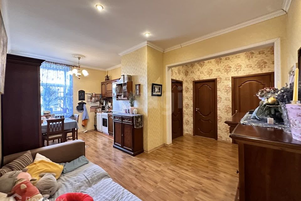 Продаётся 3-комнатная квартира, 84.6 м²