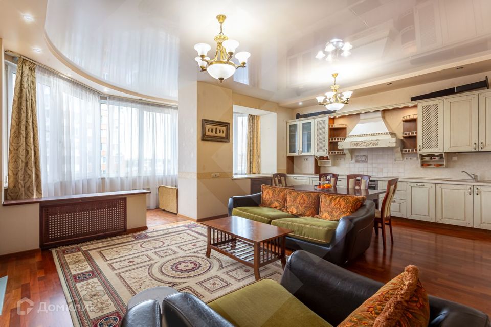 Сдаётся 3-комнатная квартира, 110 м²